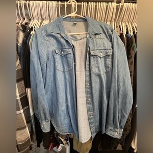 Old Navy Denim shirt in L